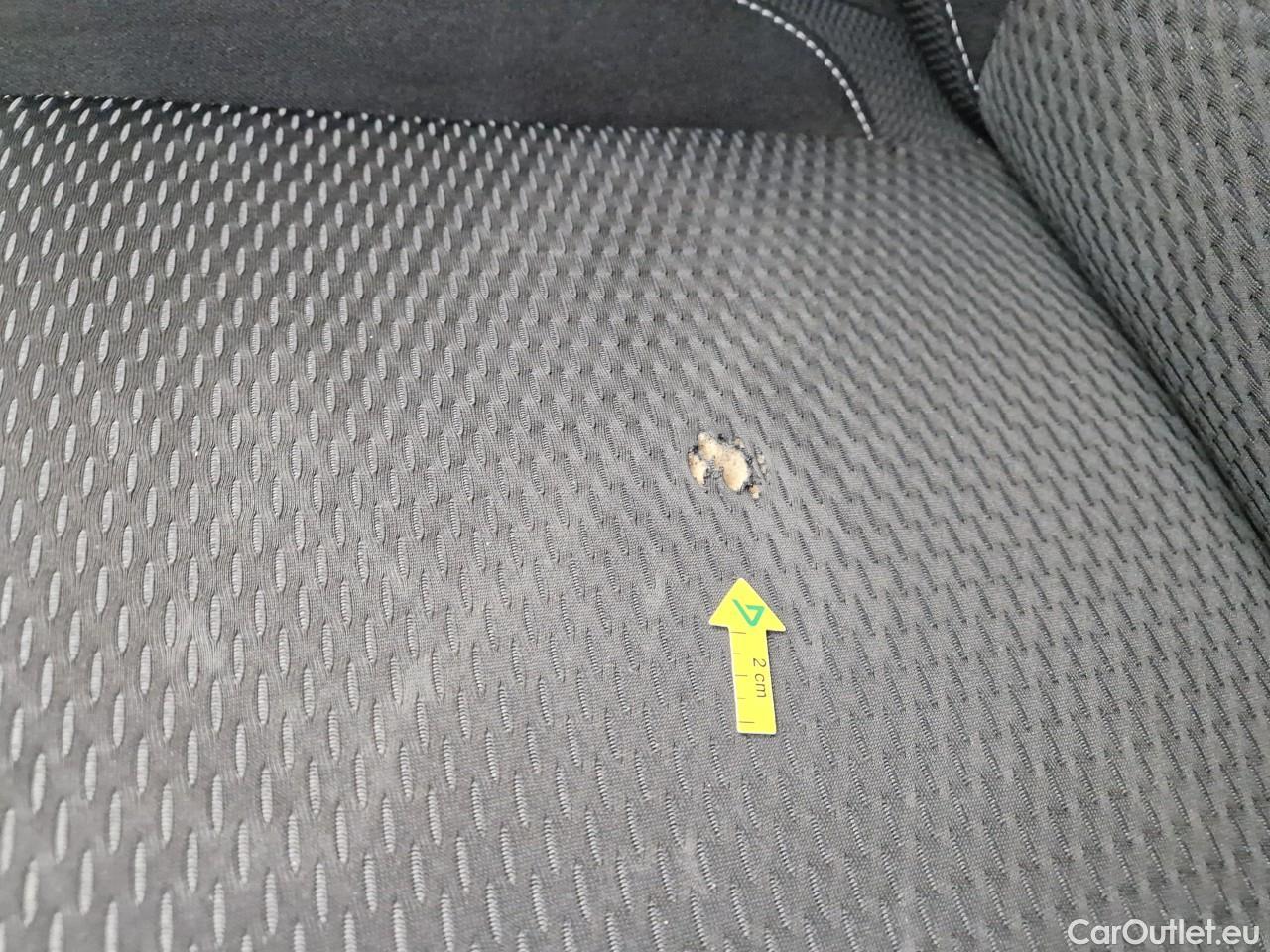  Dacia  Duster 1.5 Blue dCi 115CP Comfort 4WD #32