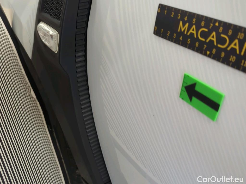  Dacia  Duster 1.5 Blue dCi 115CP Comfort 4WD #24