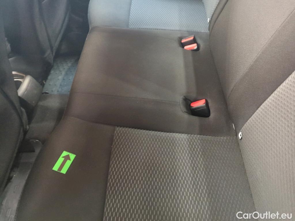  Dacia  Duster 1.5 Blue dCi 115CP Comfort 4WD #26