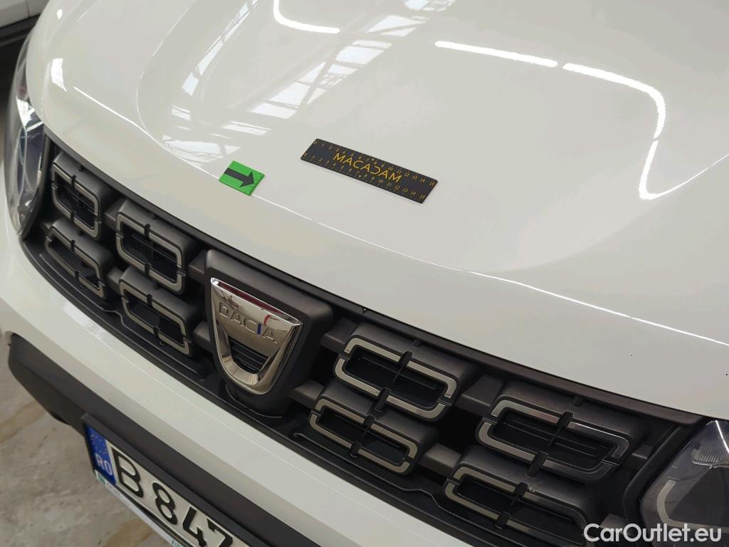  Dacia  Duster 1.5 Blue dCi 115CP Comfort 4WD #3