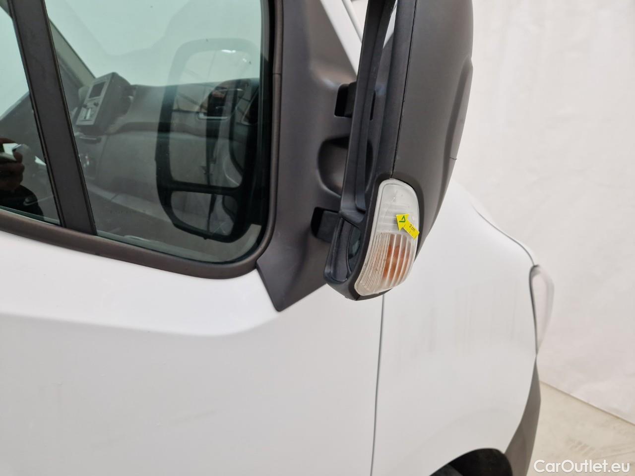  Renault  Master 2.3 Blue dCi 135CP Tractiune L3 #40