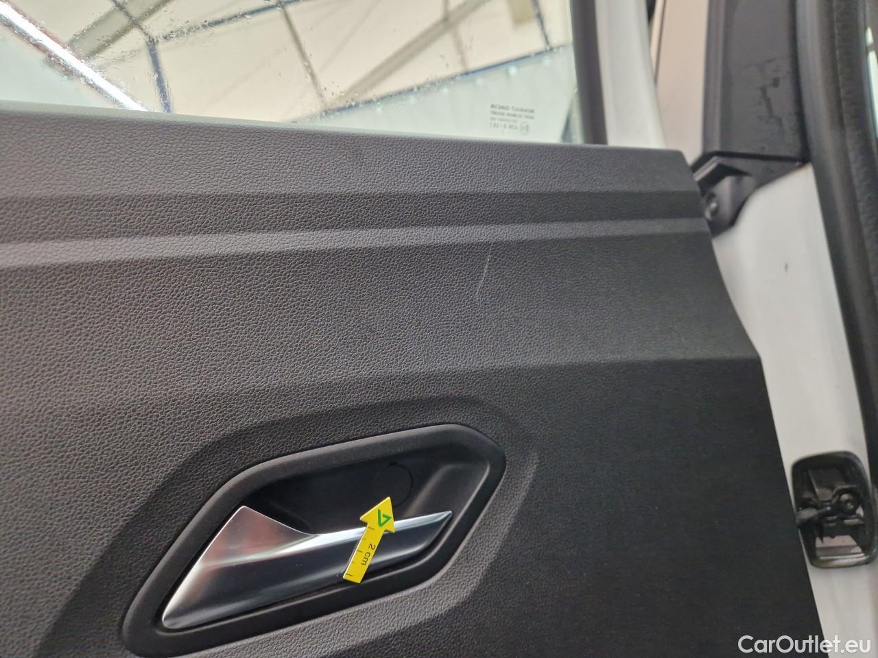  Dacia  Logan 1.0 TCe 90CP Comfort MT6 #30