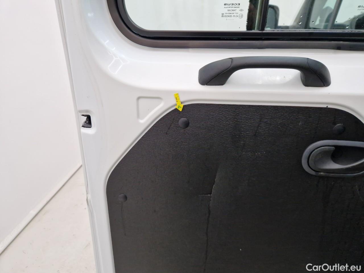  Renault  Master 2.3 Blue dCi 135CP Tractiune L3 #90