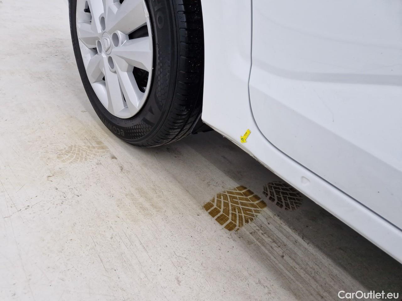  Dacia  Logan 1.0 TCe 90CP Comfort MT6 #12