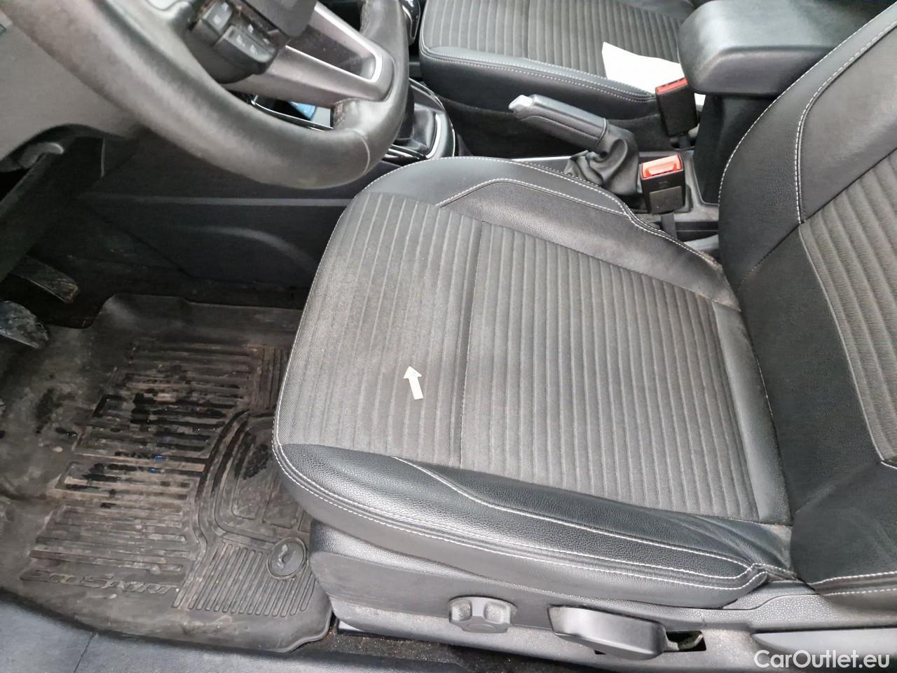  Ford   ECOSPORT 1.5 EcoBlue 95CP Titanium #45