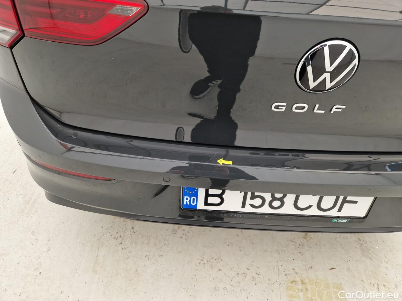  Volkswagen  Golf  1.0 TSI Life #33