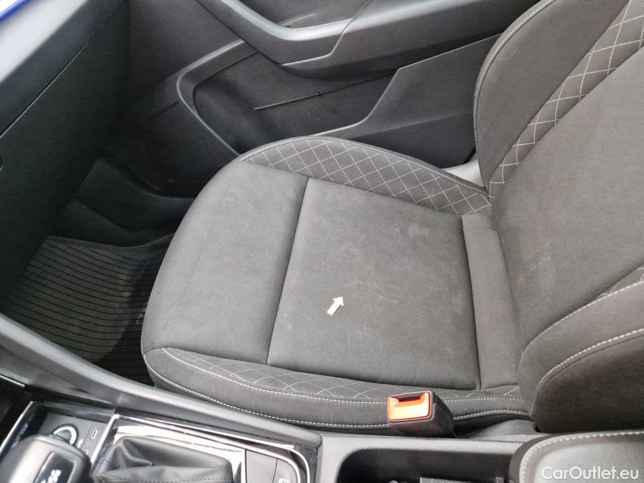  Skoda  Karoq 1.5 TSI 150CP Ambition DSG #36