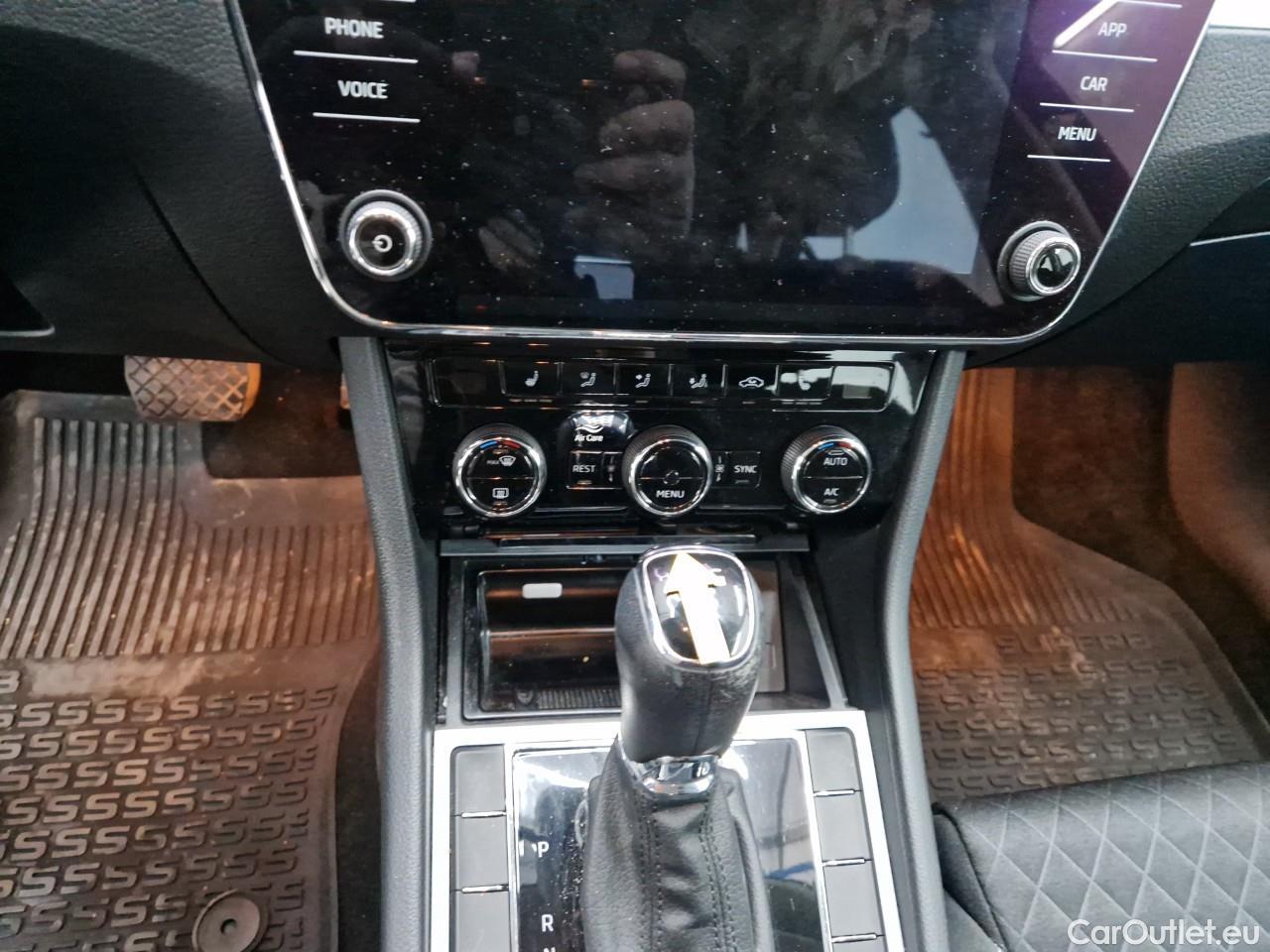  Skoda  Superb 2.0 TDI 150CP Ambition DSG #32