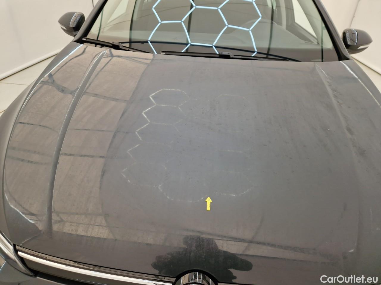  Volkswagen  Golf  1.0 TSI Life #14