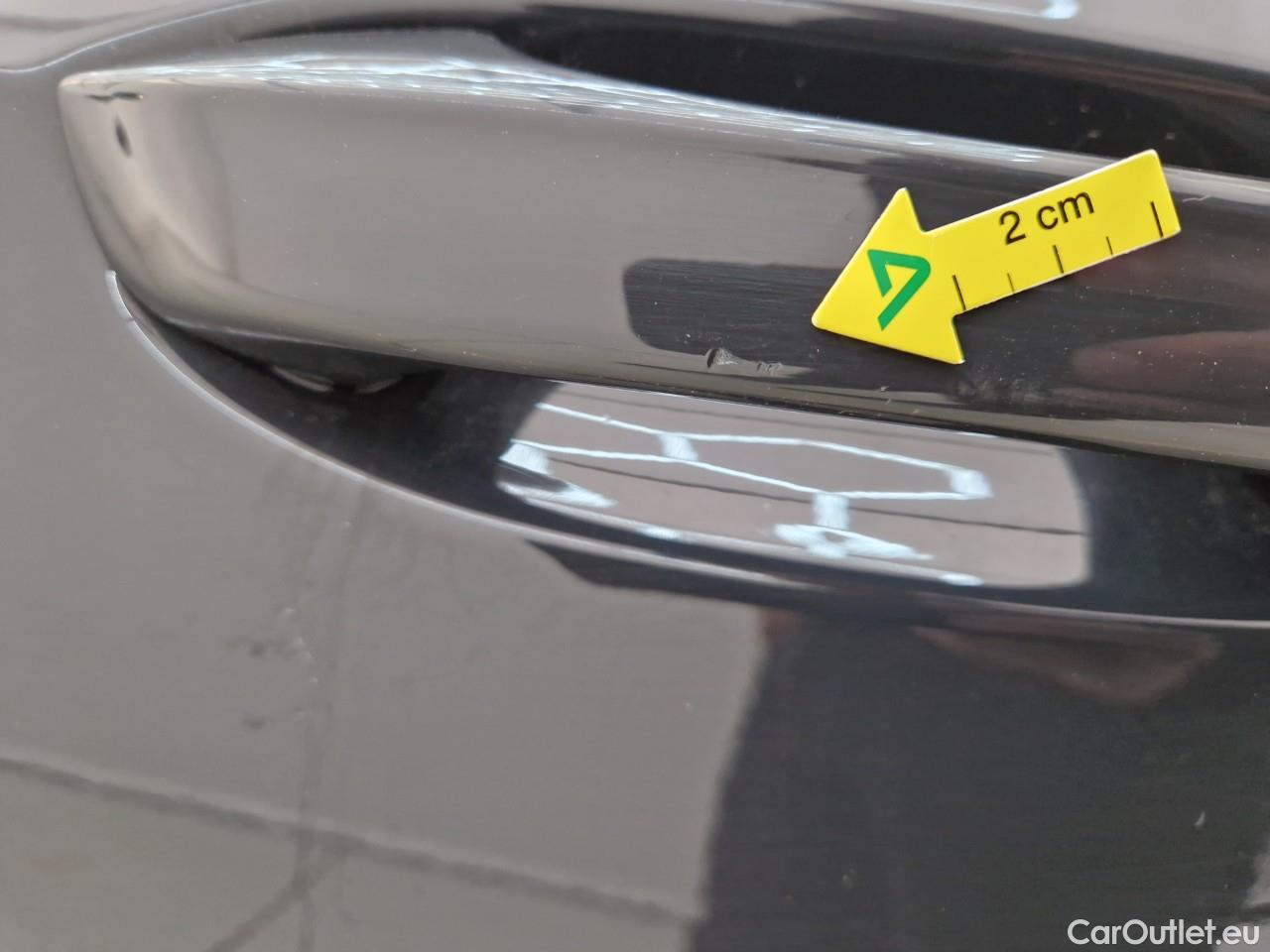  Volkswagen  Golf  1.0 TSI Life #38