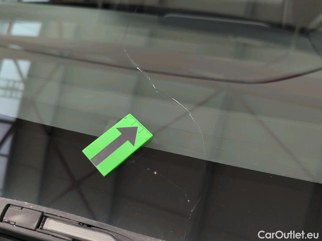  Toyota  Corolla 1.8 Hybrid Dynamic HSD E-CVT #2