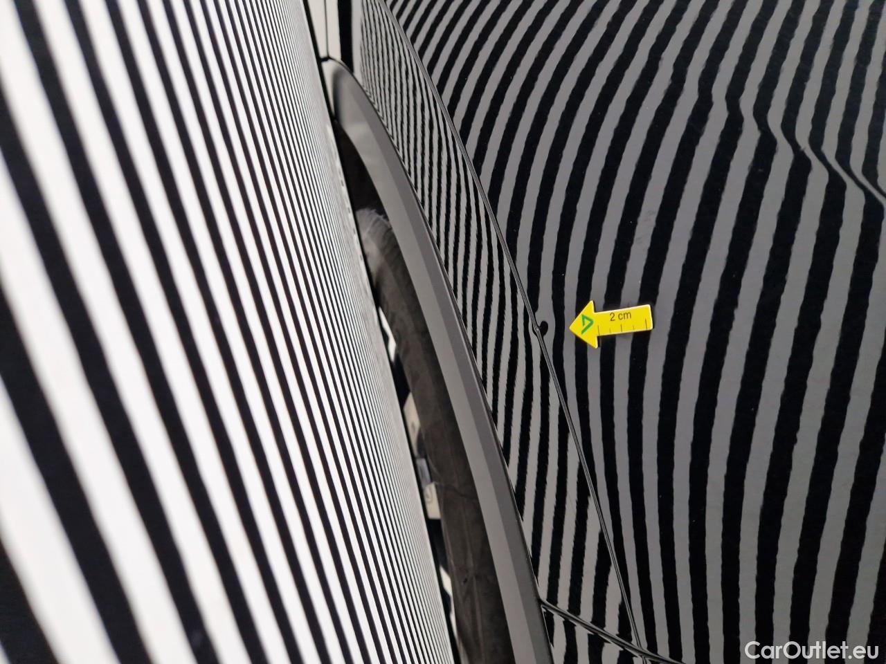  Volkswagen  Tiguan Elegance 2,0 TDI SCR DSG 4Mot #35