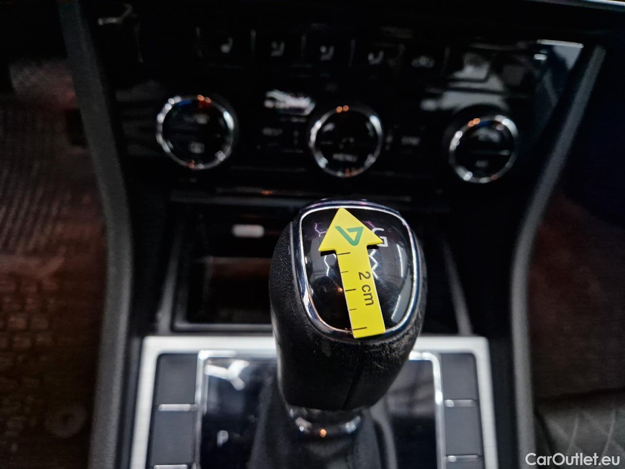  Skoda  Superb 2.0 TDI 150CP Ambition DSG #31