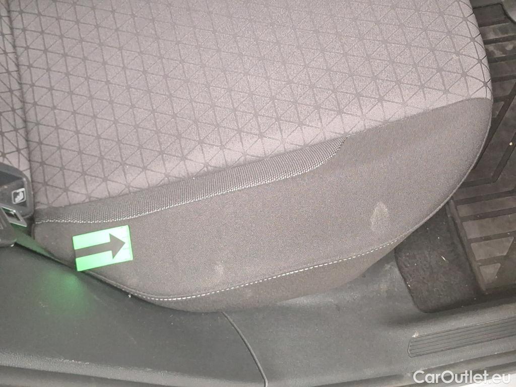  Volkswagen  T-CROSS 1.0 TSI 110CP Life DSG #8