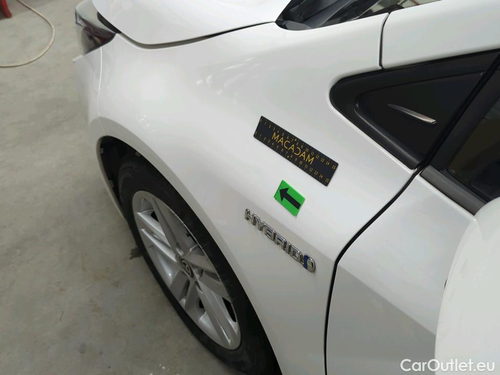  Toyota  Corolla 1.8 Hybrid Dynamic HSD E-CVT #23