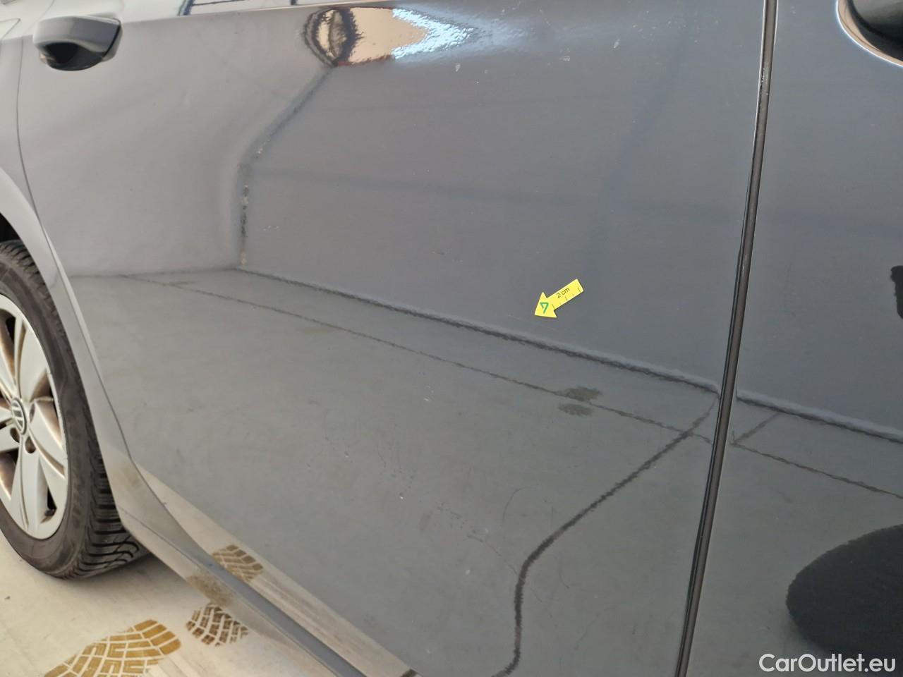  Volkswagen  Golf  2.0 TDI 116HP DSG Life Variant #22