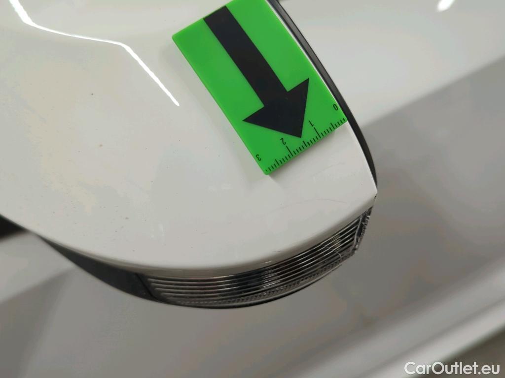  Toyota  Corolla 1.8 Hybrid Dynamic HSD E-CVT #40