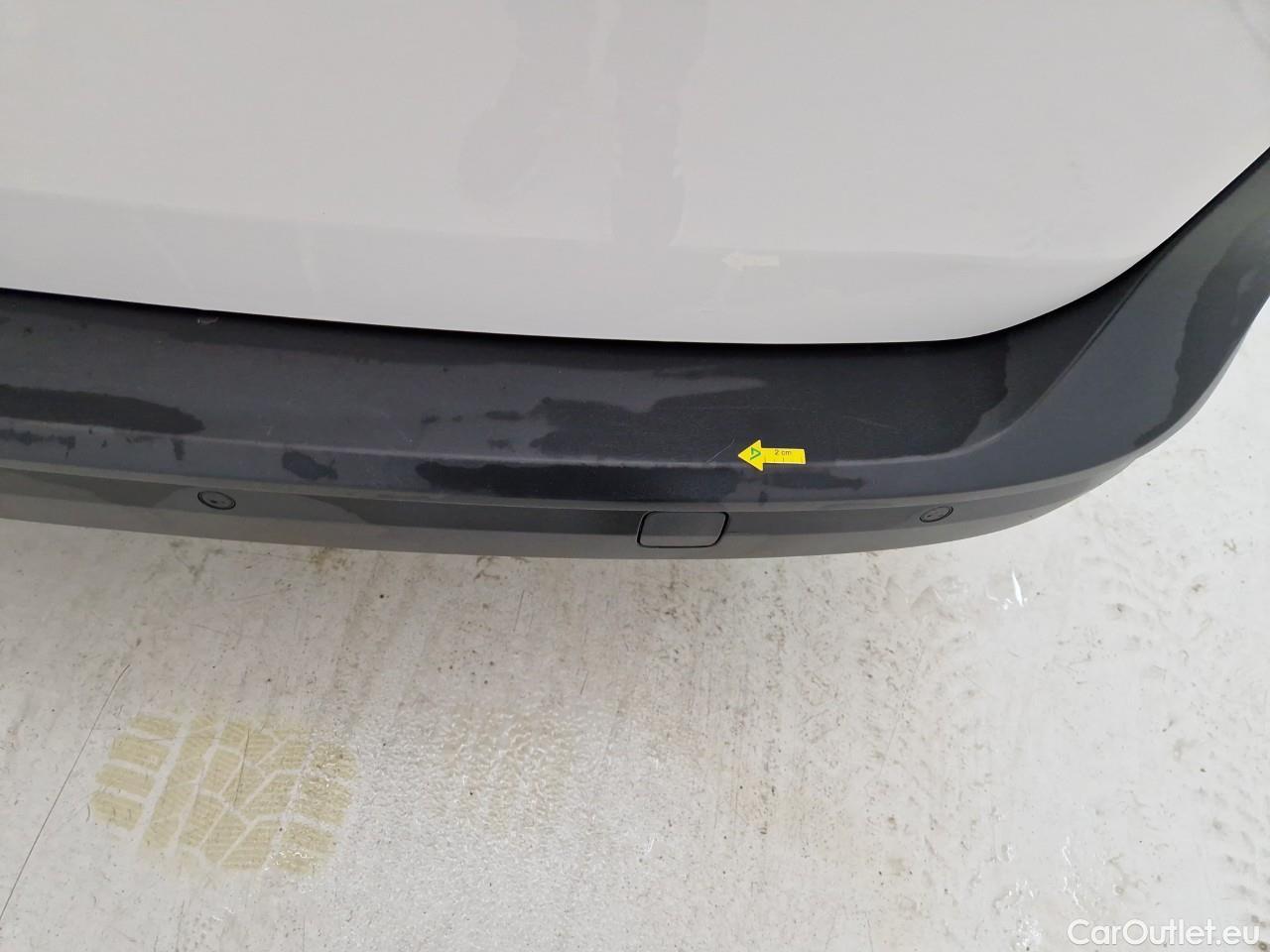  Volkswagen  Caddy  2.0 TDI 75 kW #8