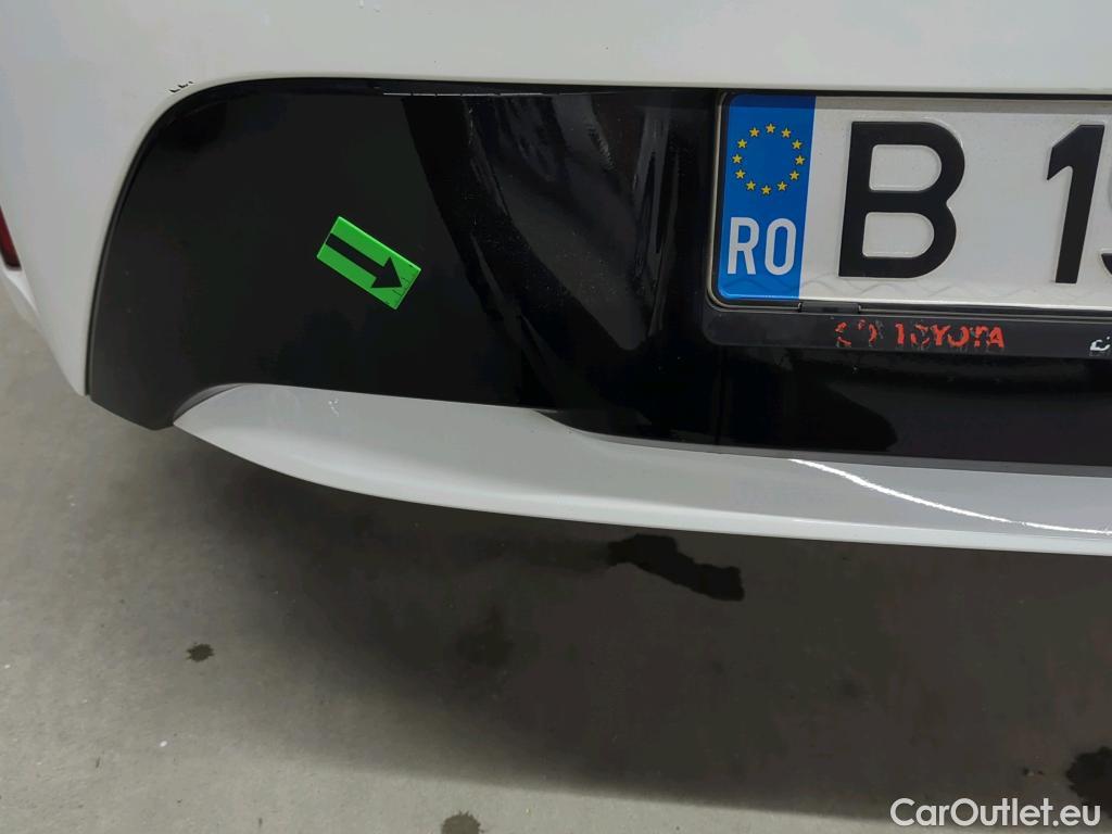  Toyota  Corolla 1.8 Hybrid Dynamic HSD E-CVT #3