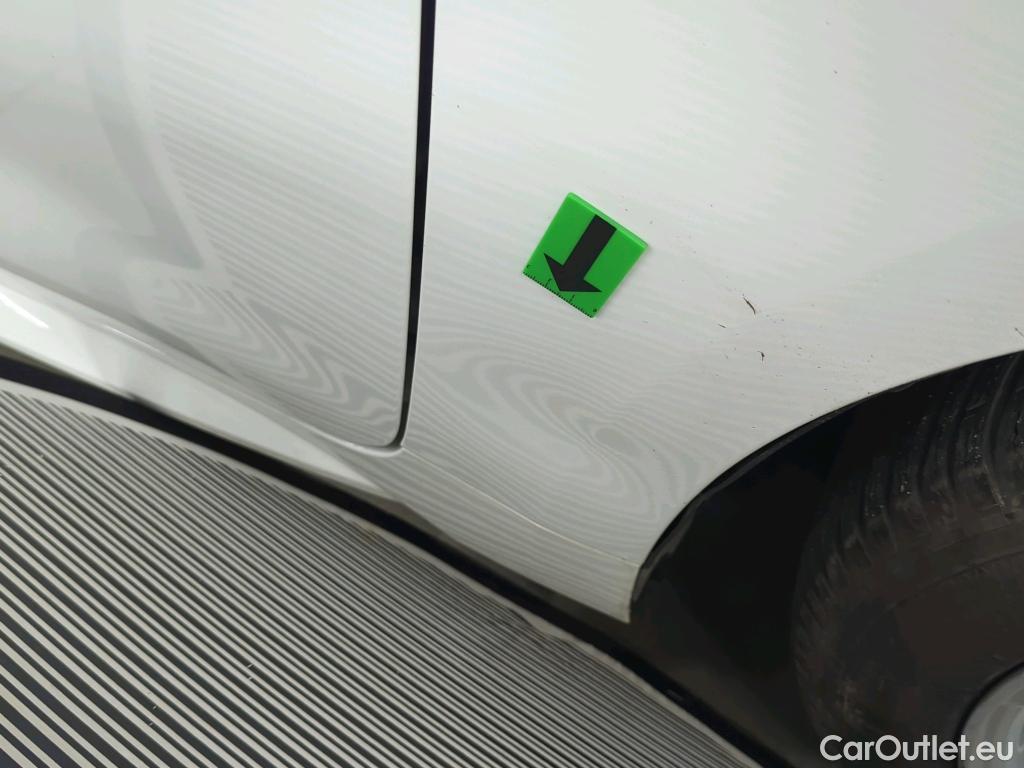  Toyota  Corolla 1.8 Hybrid Dynamic HSD E-CVT #26