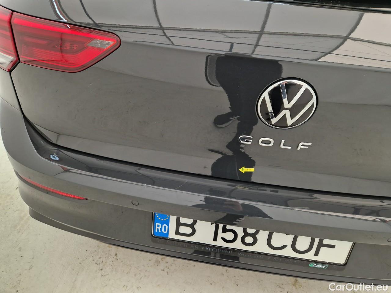  Volkswagen  Golf  1.0 TSI Life #35