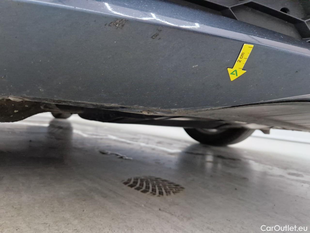  Skoda  Superb 2.0 TDI 150CP Ambition DSG #8