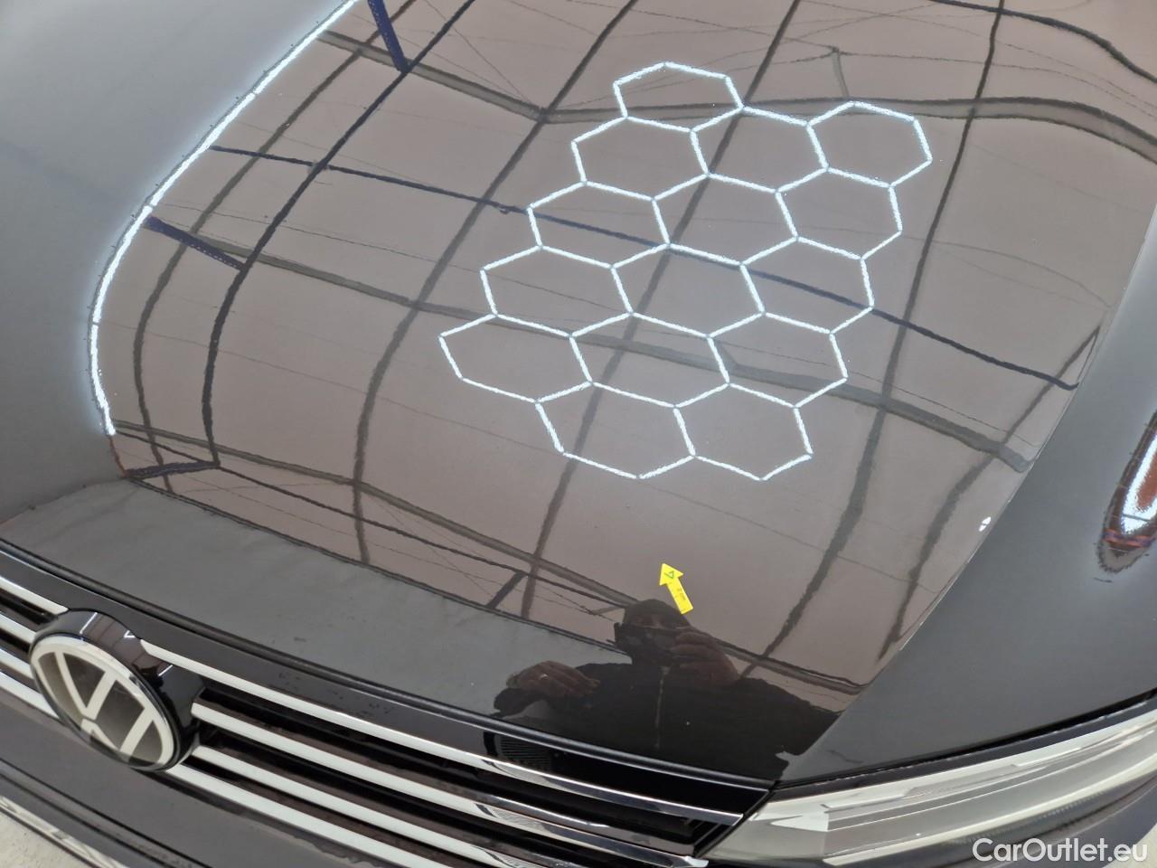  Volkswagen  Passat Comfortline 2.0 TDI DSG 150 CP #9