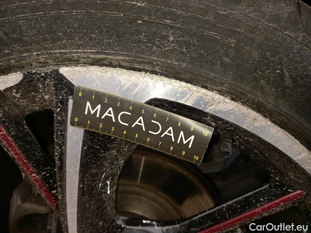  DS  DS7 DS DS 7 Crossback 5p SUV BlueHDi 180 Automatique La Première #4