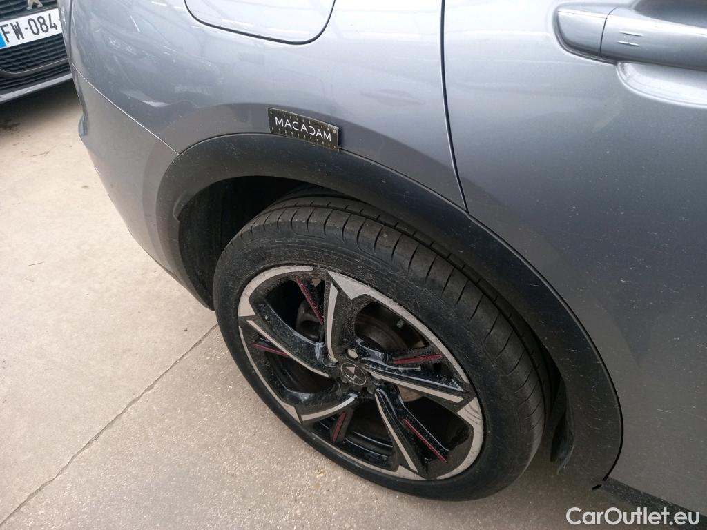  DS  DS7 DS DS 7 Crossback 5p SUV BlueHDi 180 Automatique La Première #1