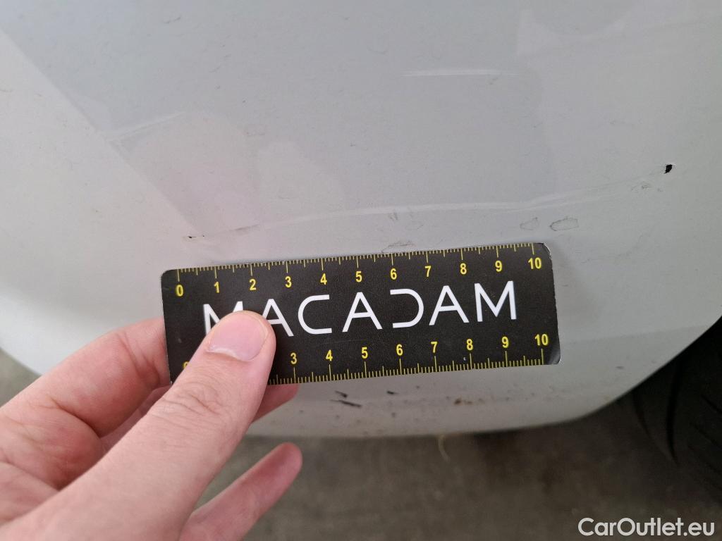  Bmw  Serie 1 BMW Série 1 / 2019 / 5P / Berline 116i DKG7 Business Design #5