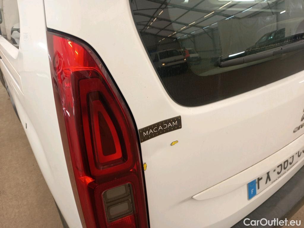  Citroen  Berlingo  Feel XL 1.5 BlueHDi 130CV BVM6 E6d #14