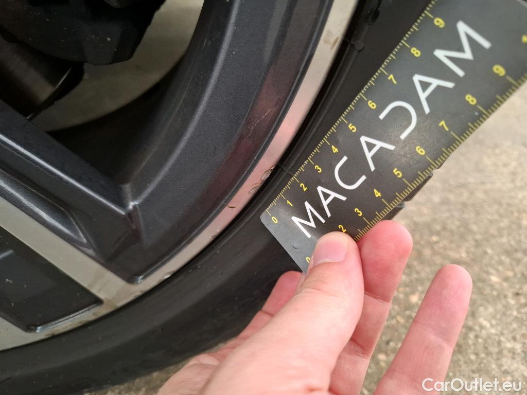  Bmw  Serie 1 BMW Série 1 / 2019 / 5P / Berline 116i DKG7 Business Design #14