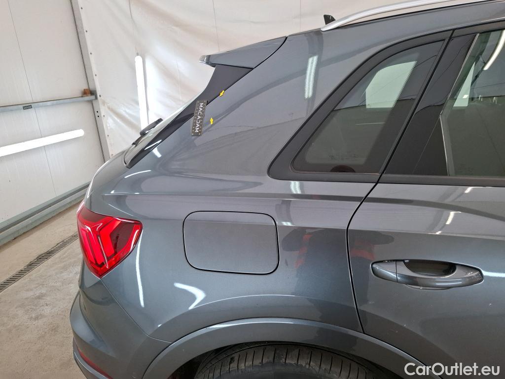  Audi  Q3 AUDI  / 2018 / 5P / SUV 35 TFSI 150 S EDITION(SL) #10