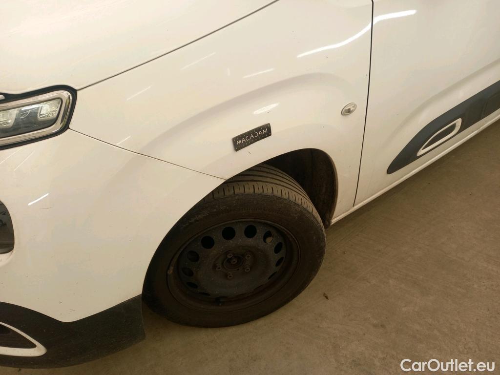  Citroen  Berlingo  Feel XL 1.5 BlueHDi 130CV BVM6 E6d #19