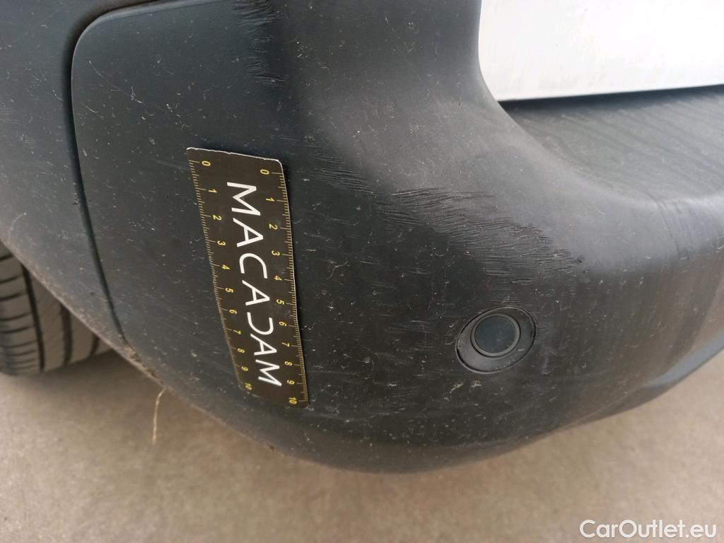  Citroen  Berlingo  Feel XL 1.5 BlueHDi 130CV BVM6 E6d #40