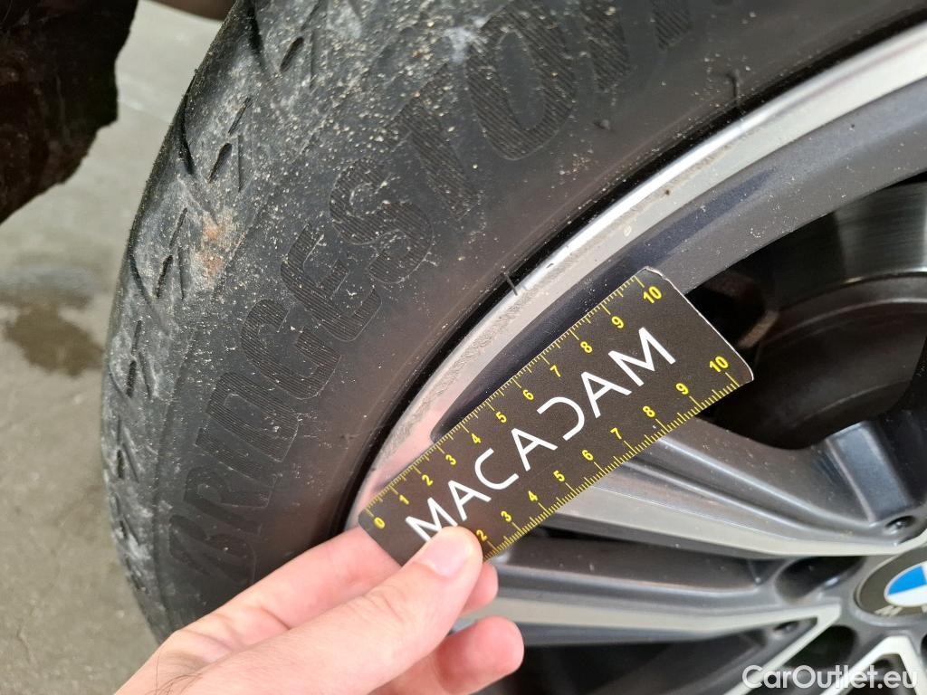  Bmw  Serie 1 BMW Série 1 / 2019 / 5P / Berline 116i DKG7 Business Design #8