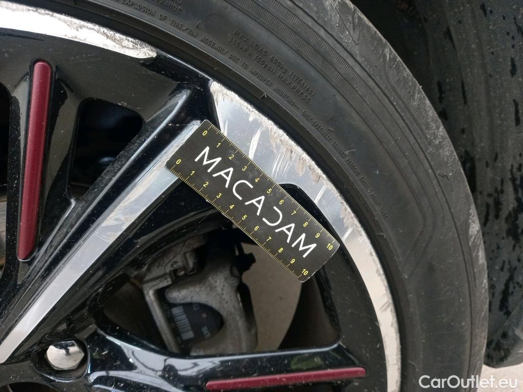  DS  DS7 DS DS 7 Crossback 5p SUV BlueHDi 180 Automatique La Première #17