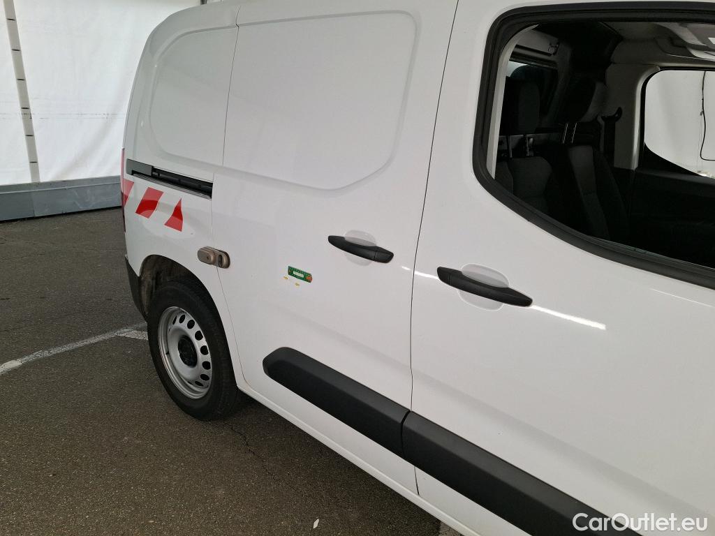 Citroen  Berlingo  Fourgon Worker M 1000 1.2 PureTech 130CV BVA8 E6d #10