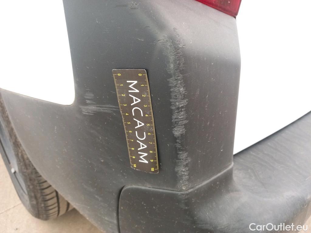  Citroen  Berlingo  Feel XL 1.5 BlueHDi 130CV BVM6 E6d #37