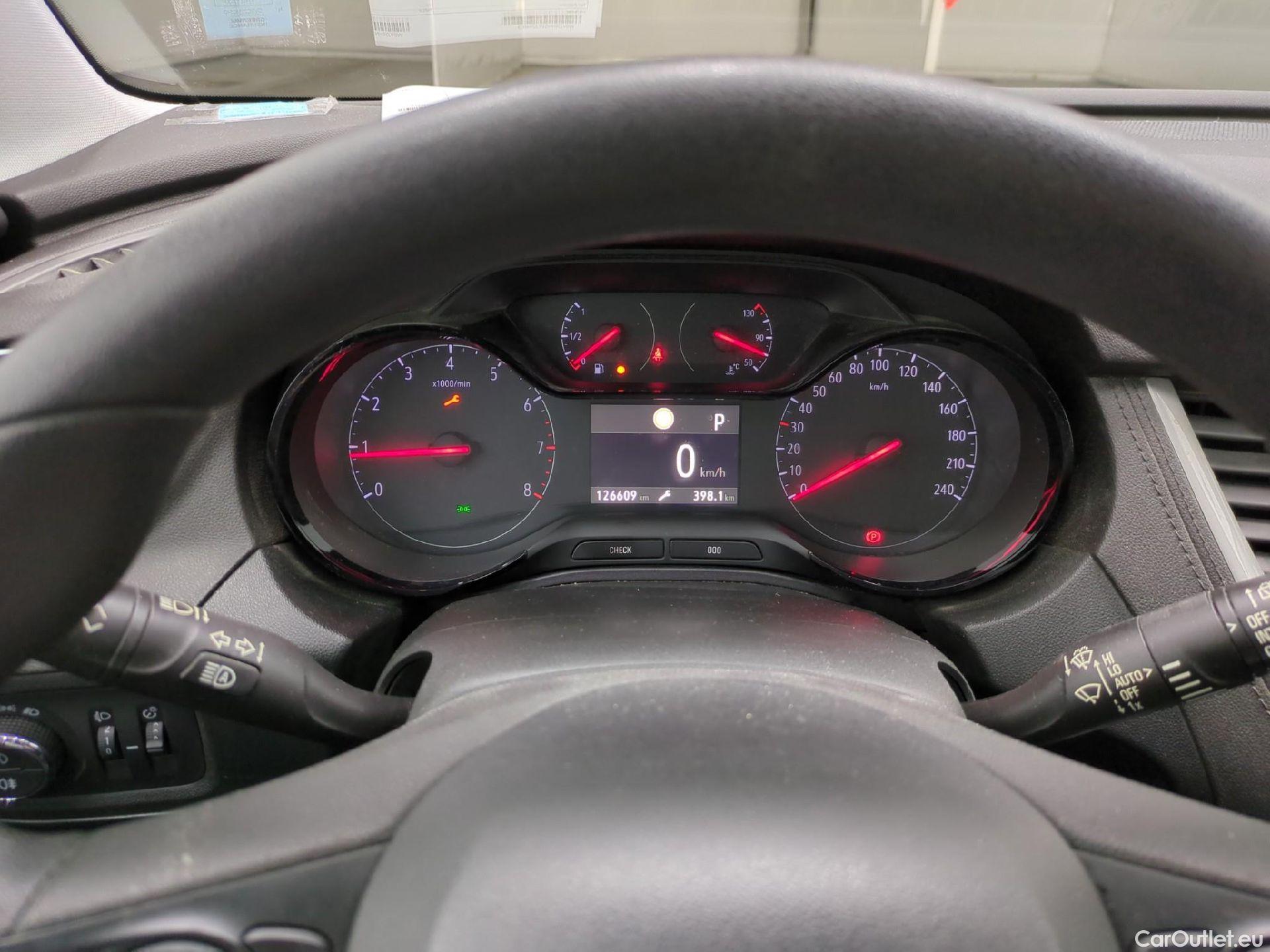  Opel   Grandland X OPEL 5p SUV 1.2 Turbo 130ch auto Edition iBusiness #6