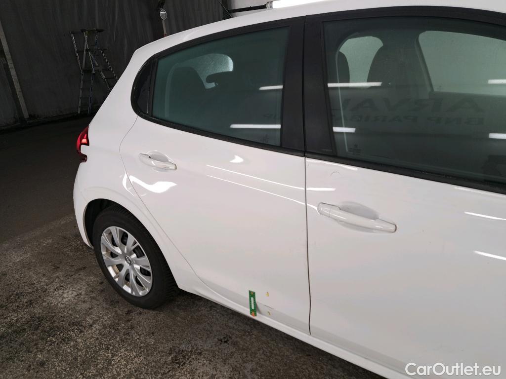  Peugeot  208  Active 1.6 HDi 75CV BVM5 E6 #17