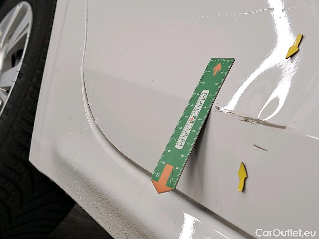  Peugeot  208  Active 1.6 HDi 75CV BVM5 E6 #15