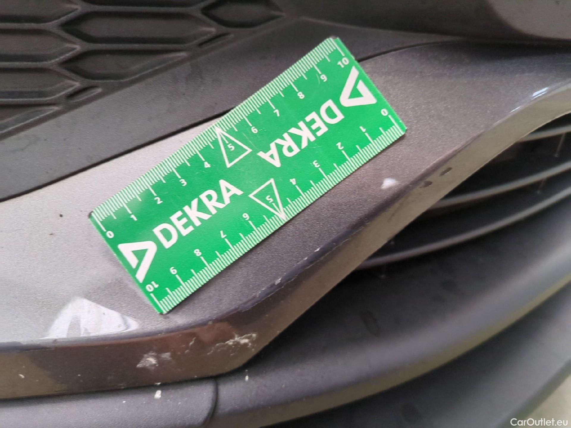  Opel   Grandland X OPEL 5p SUV 1.2 Turbo 130ch auto Edition iBusiness #61