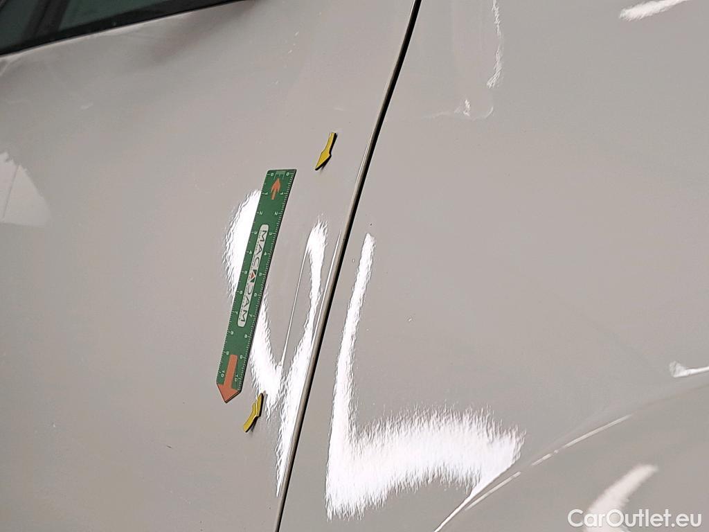  Peugeot  208  Active 1.6 HDi 75CV BVM5 E6 #19