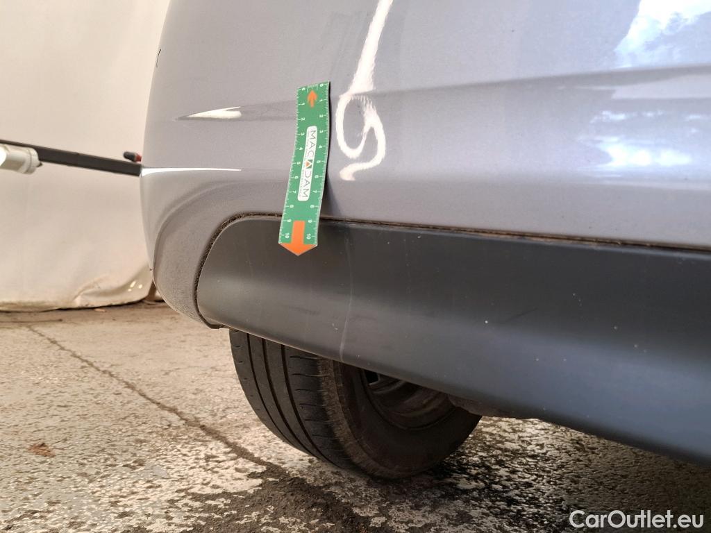  Peugeot  208  Signature 1.2 PureTech 80CV BVM5 E6dT #8