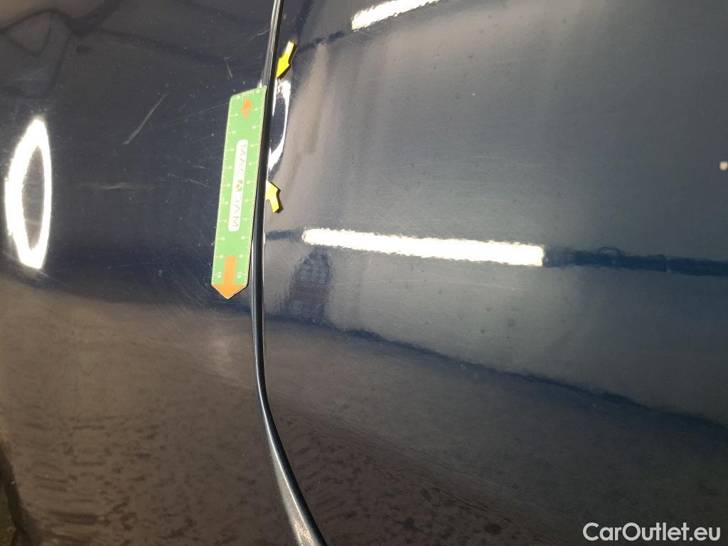  Fiat  500 FIAT  / 2015 / 3P / Berline Hybrid 1.0 BSG 70 ch Dolcevita #2