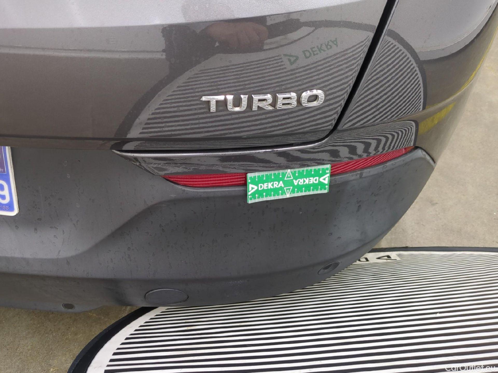  Opel   Grandland X OPEL 5p SUV 1.2 Turbo 130ch auto Edition iBusiness #32