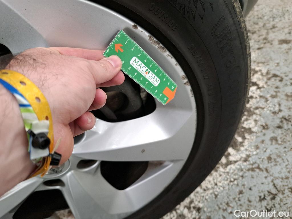  Nissan  Qashqai NISSAN  / 2017 / 5P / Crossover 1.5 DCI 115 DCT Business Edition #15