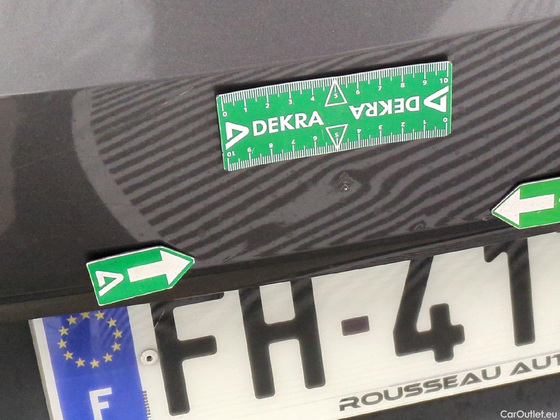  Opel   Grandland X OPEL 5p SUV 1.2 Turbo 130ch auto Edition iBusiness #96