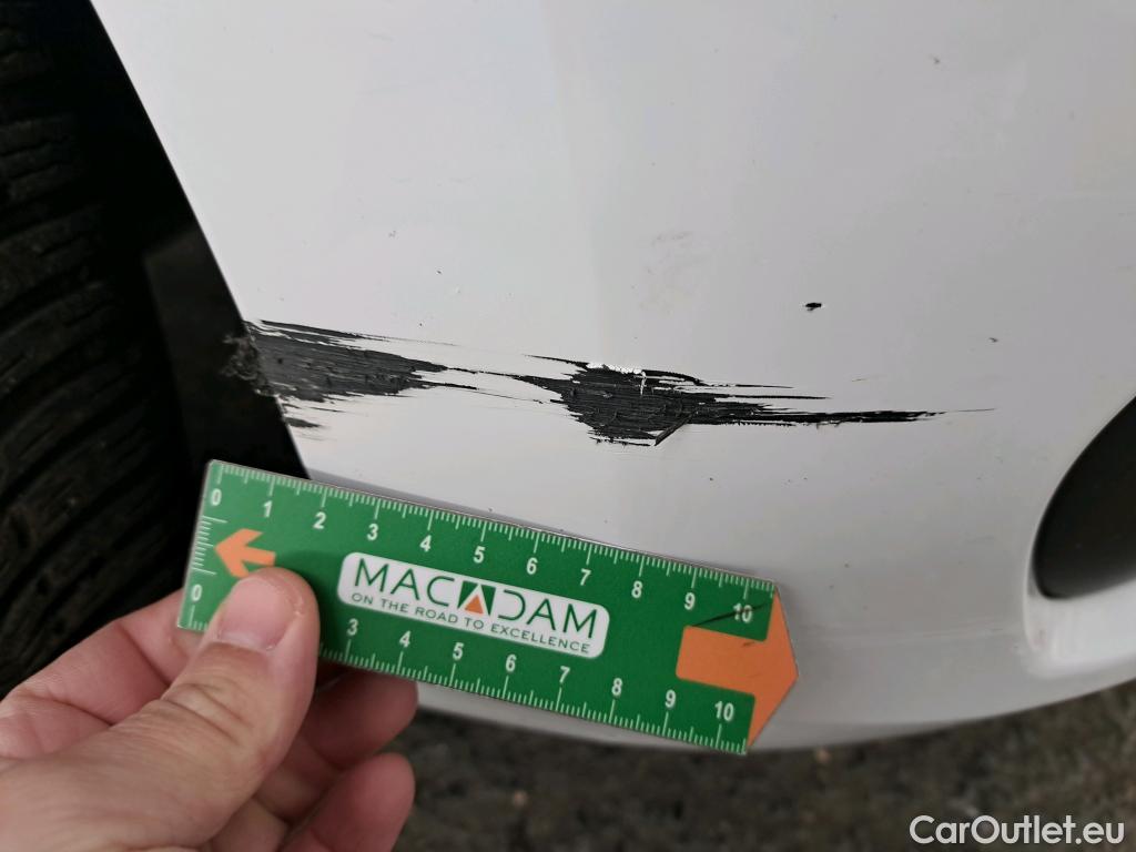  Peugeot  208  Active 1.6 HDi 75CV BVM5 E6 #27